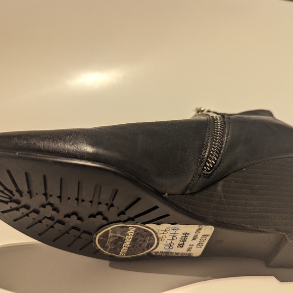 Browns wedge booties - Picture 9 of 12